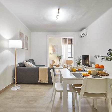 Apartamento Bbarcelona Encants Flat Exterior foto